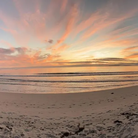En Playa Con Vistas Al Mar *